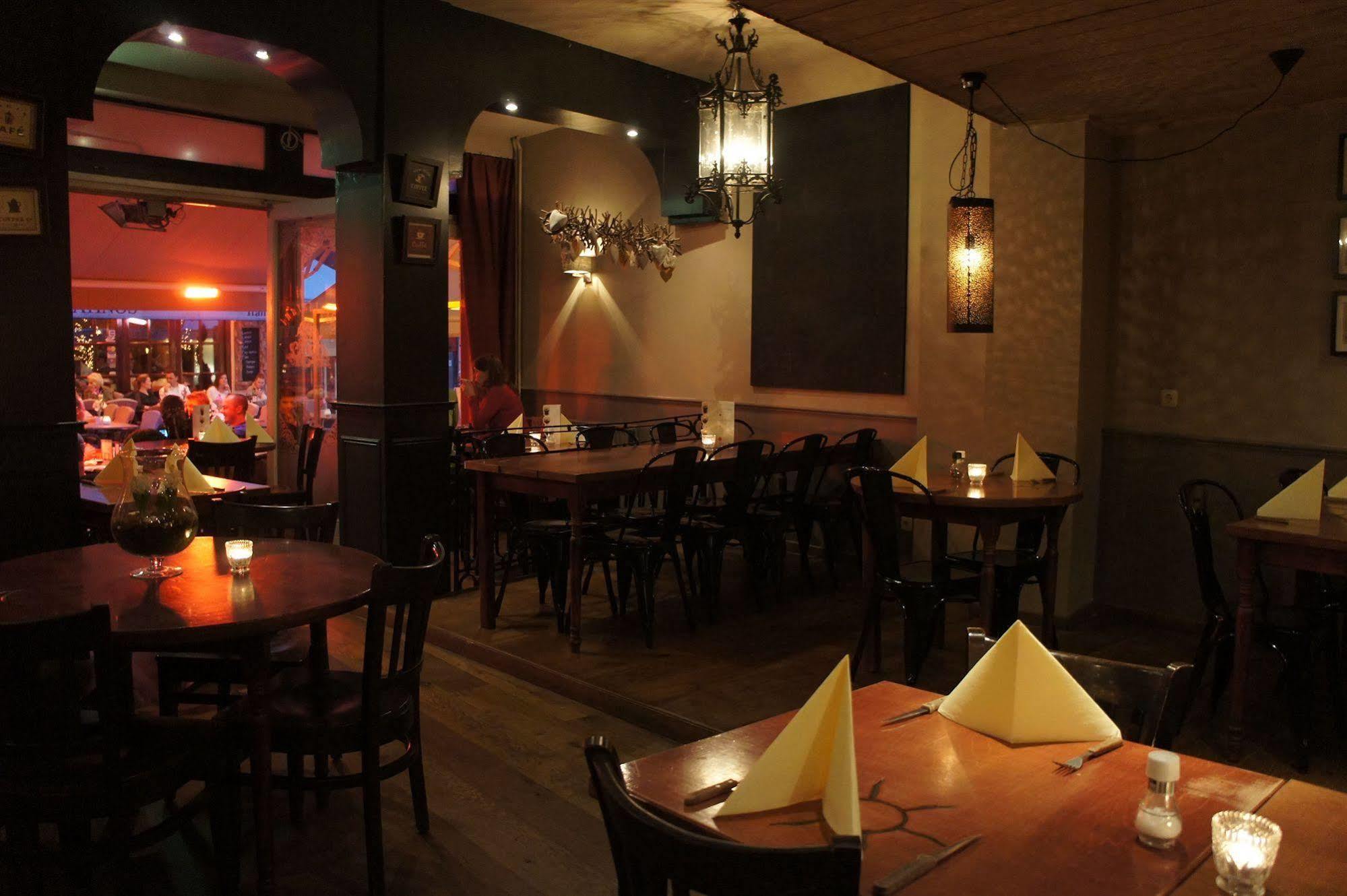 Le Bistro Hotel Valkenburg aan de Geul Bagian luar foto